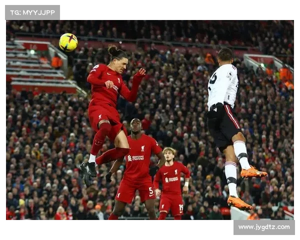 英超第七轮最佳阵容揭晓曼联热刺各两将入选赖斯表现抢眼荣登榜单