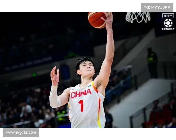 篮网10人轮换未见曾凡博 半场7人出场时间均超两位数